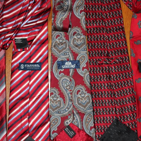 Mens tie lot of 5 red STRIPED Paisley Amoeba VINTAGE RETRO STAFFORD - Picture 2 of 2